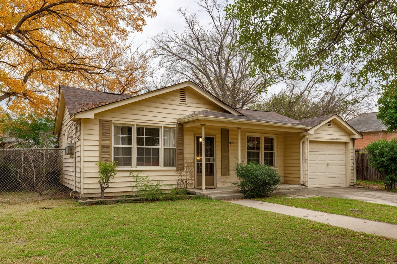 Traditional Texas home being sold during divorce proceedings