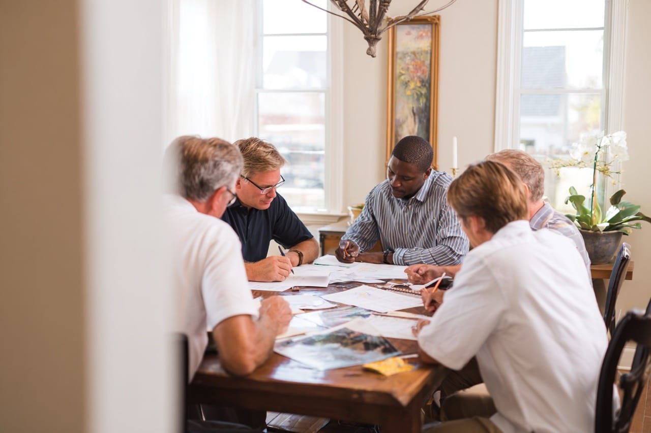 Texas homeowner meeting with real estate investor about inherited property