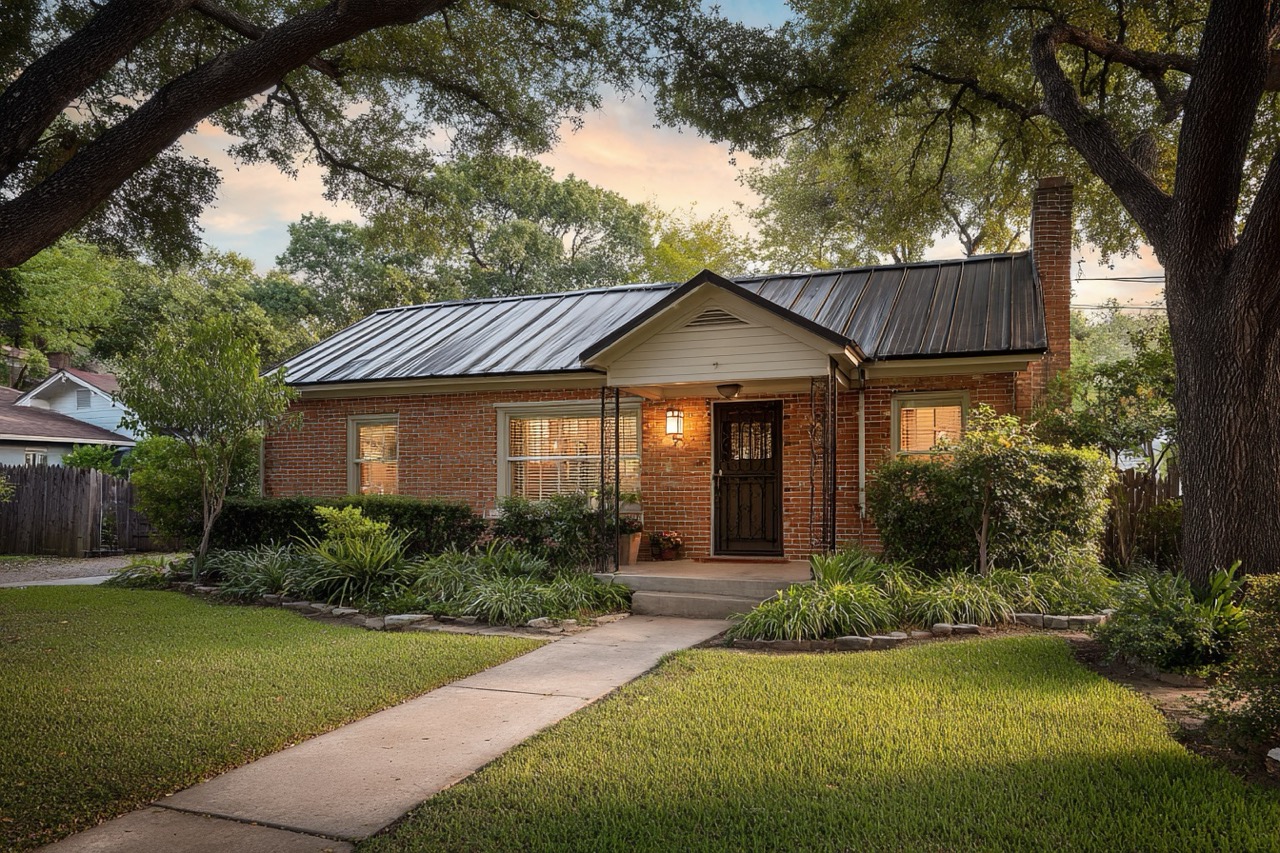 Closing documents for Texas house sale with lien payoff